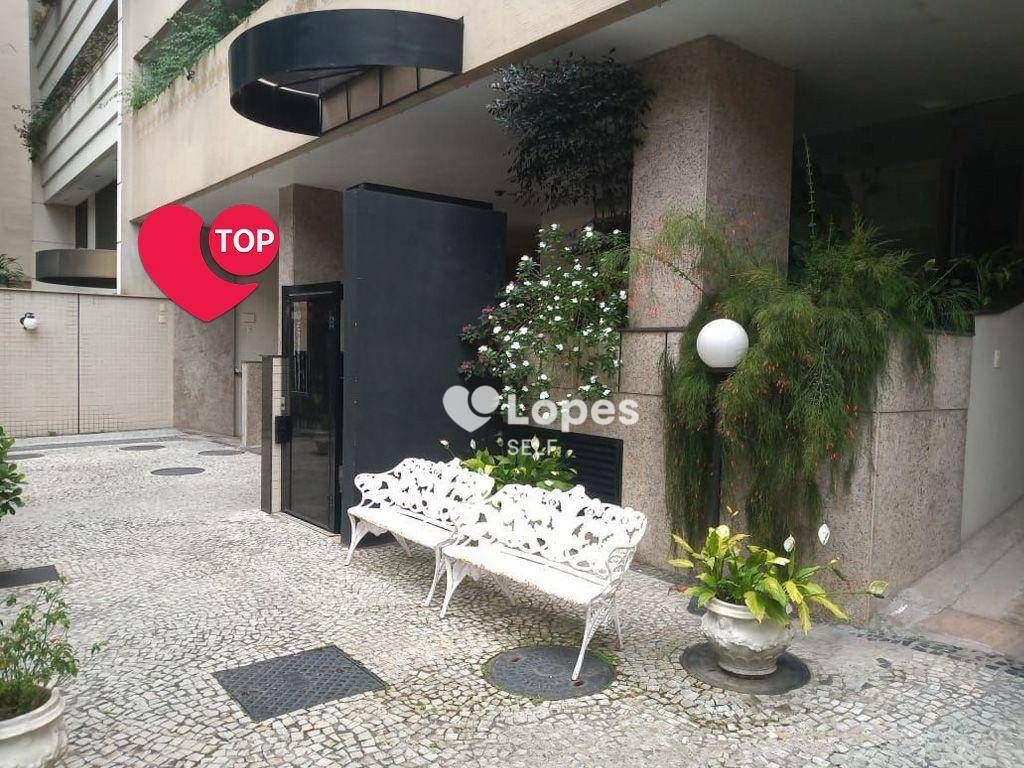 Apartamento à venda com 2 quartos, 80m² - Foto 1