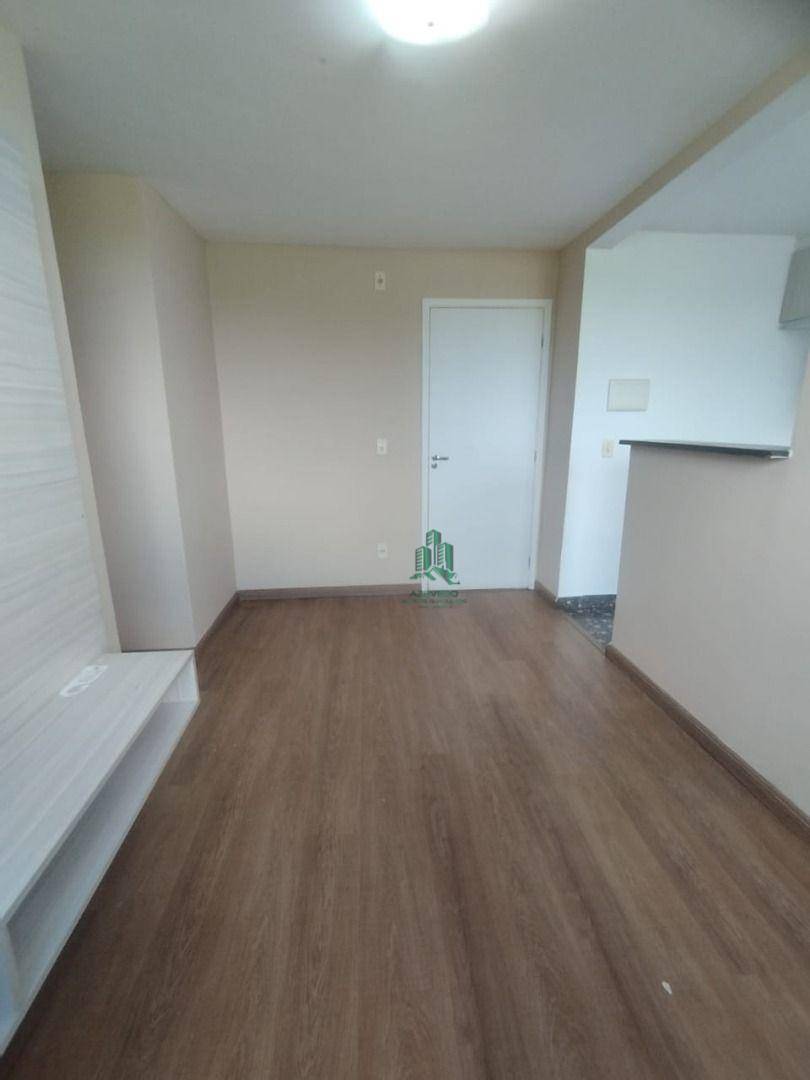 Apartamento à venda com 2 quartos, 44m² - Foto 1