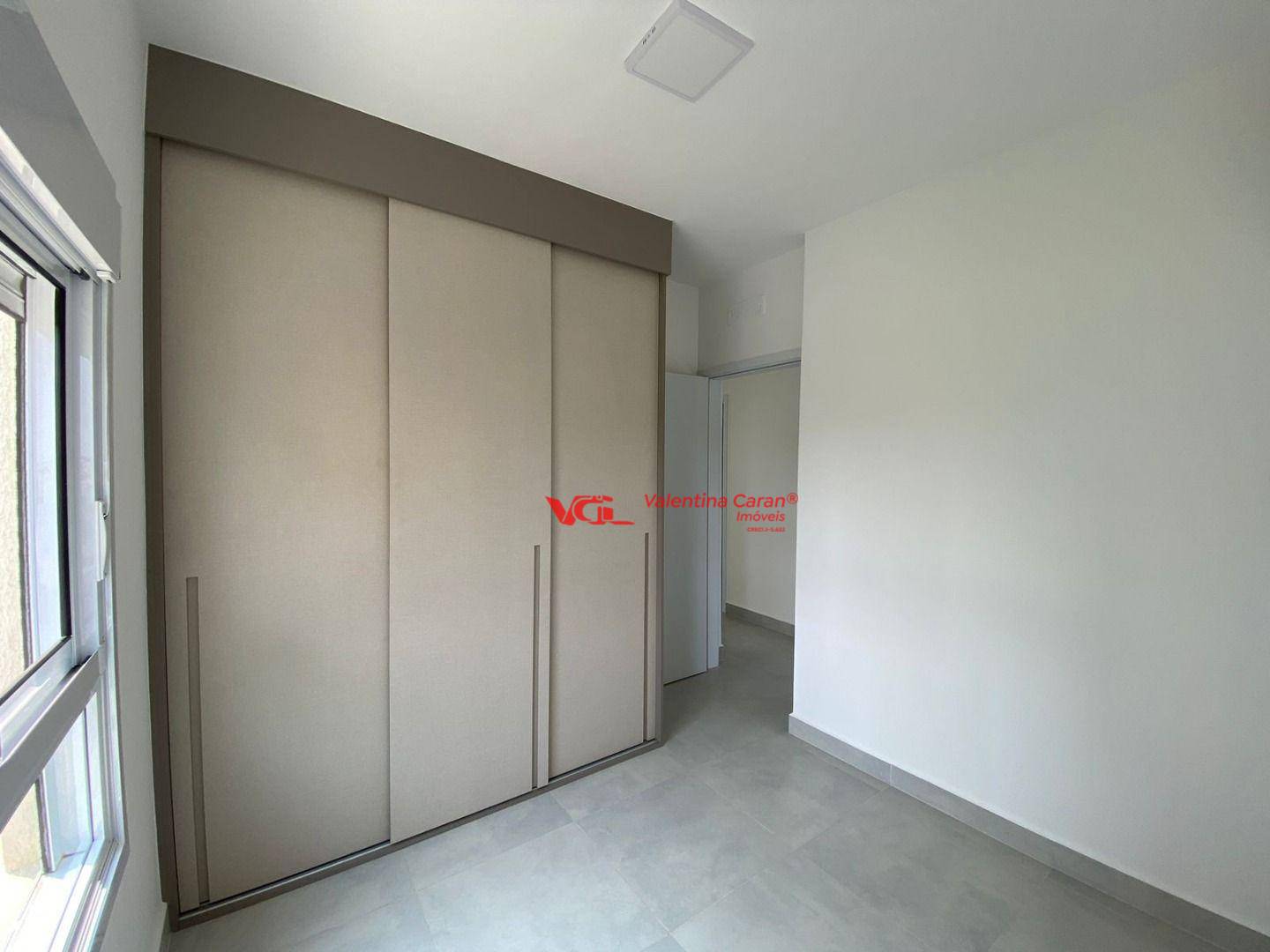 Apartamento para alugar com 3 quartos, 77m² - Foto 10