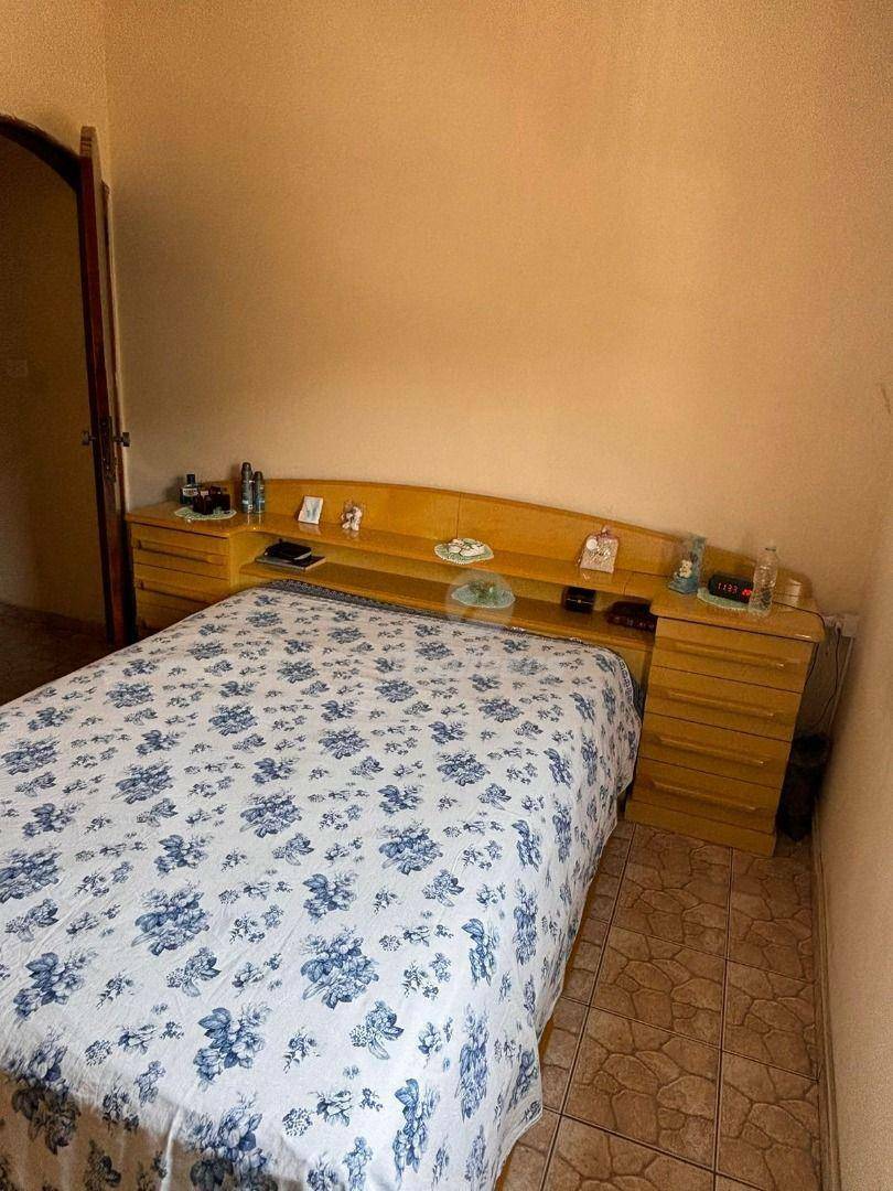 Sobrado à venda com 3 quartos, 240m² - Foto 10