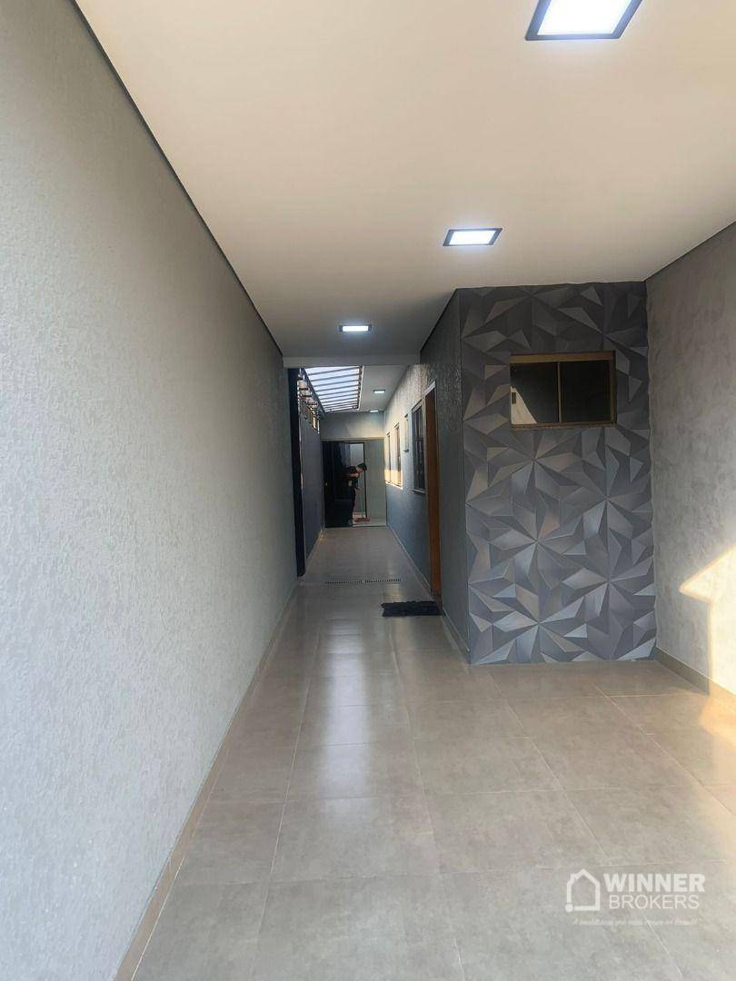 Casa à venda com 2 quartos, 110m² - Foto 2