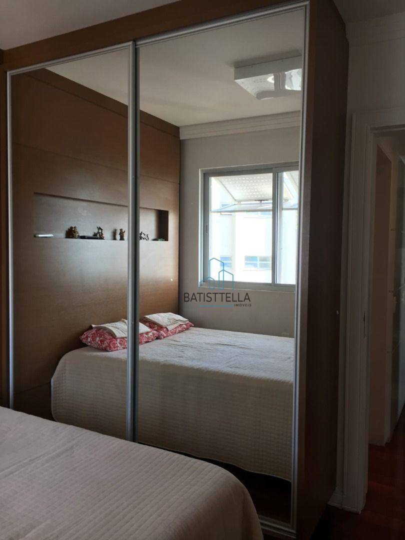 Apartamento à venda com 3 quartos, 147m² - Foto 12