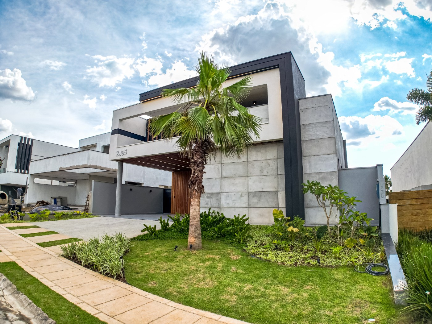 Casa de Condomínio à venda com 3 quartos, 311m² - Foto 1