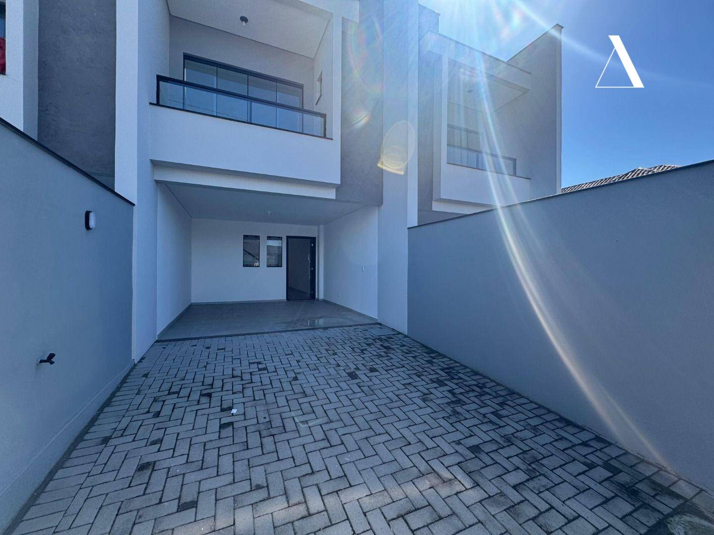 Casa, 3 quartos, 99 m² - Foto 1