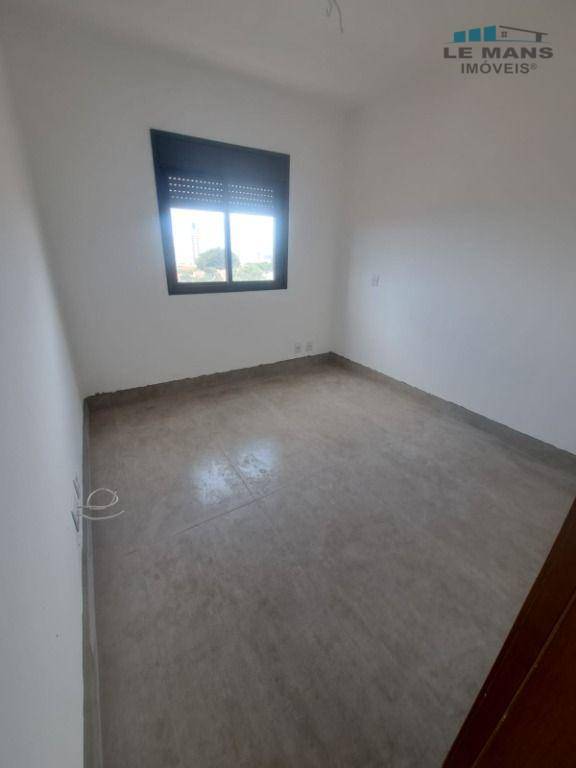 Apartamento à venda com 3 quartos, 85m² - Foto 22