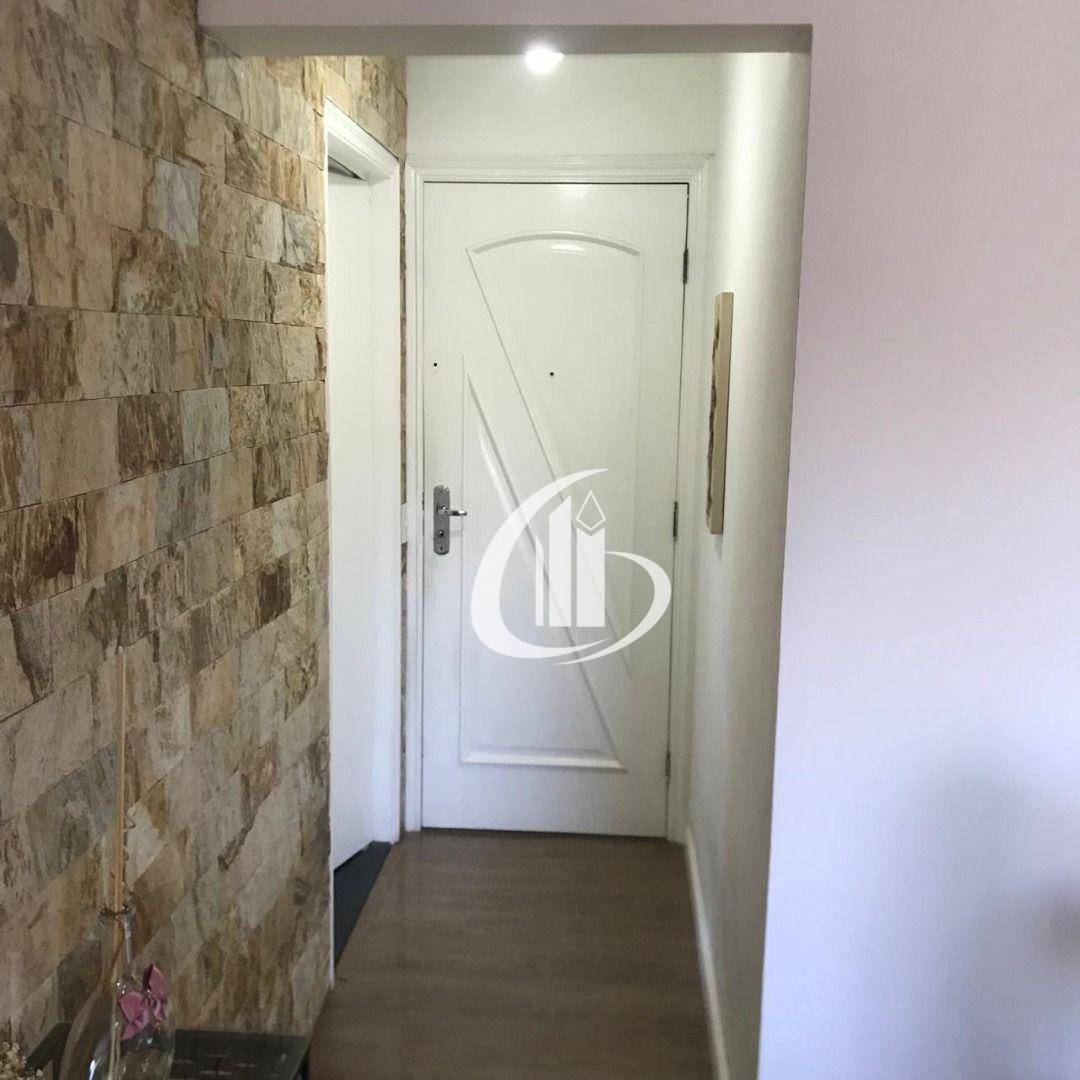 Apartamento à venda com 3 quartos, 80m² - Foto 17