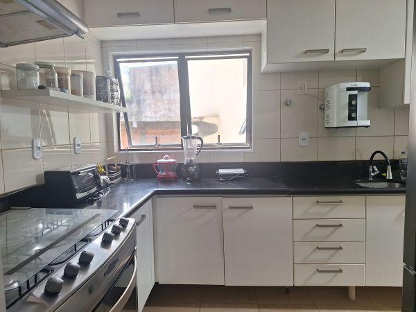 Apartamento à venda com 5 quartos, 200m² - Foto 15