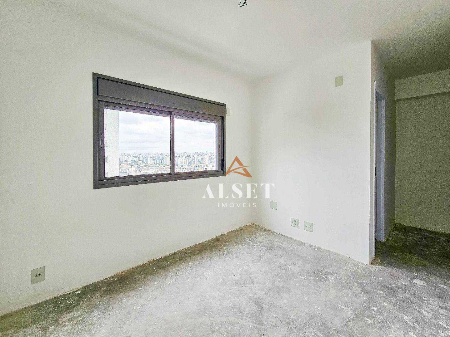 Apartamento à venda com 3 quartos, 159m² - Foto 13