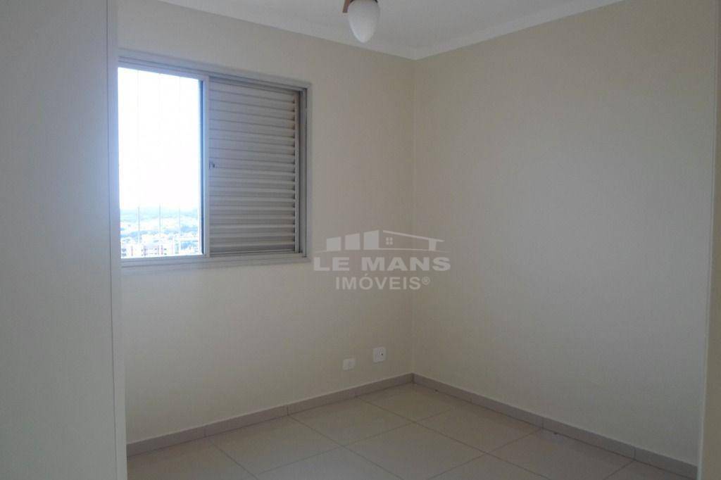 Apartamento à venda com 2 quartos, 76m² - Foto 9