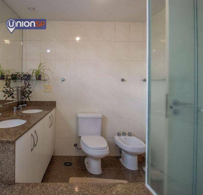 Apartamento à venda com 4 quartos, 250m² - Foto 16