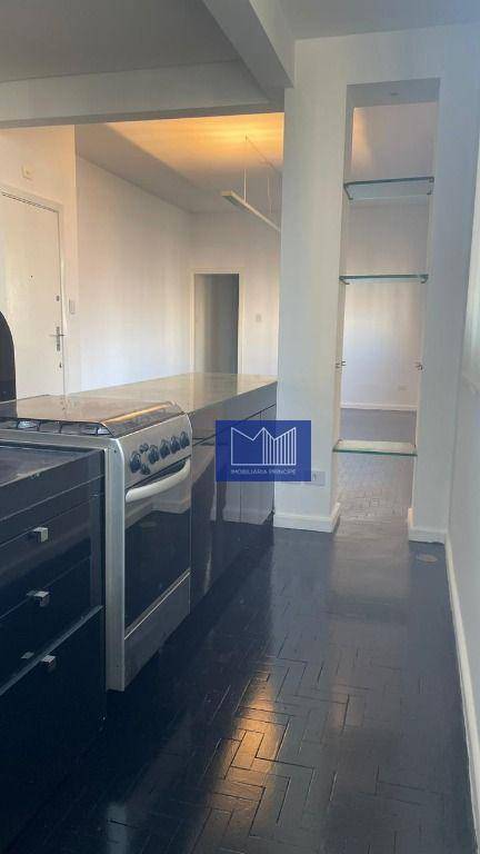 Apartamento para alugar com 2 quartos, 86m² - Foto 13