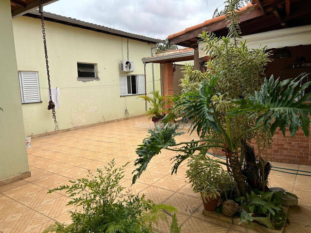 Casa à venda e aluguel com 6 quartos, 440m² - Foto 34