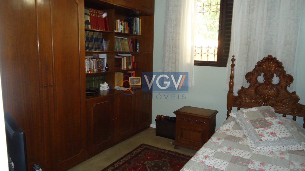 Casa à venda e aluguel com 4 quartos, 300m² - Foto 13