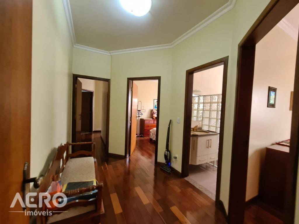 Casa de Condomínio à venda com 3 quartos, 270m² - Foto 16