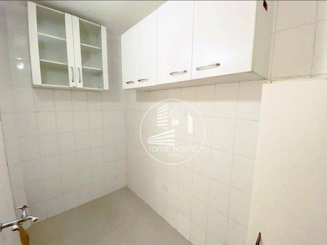 Apartamento à venda com 3 quartos, 80m² - Foto 17