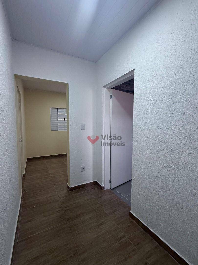 Casa à venda com 3 quartos, 132m² - Foto 10