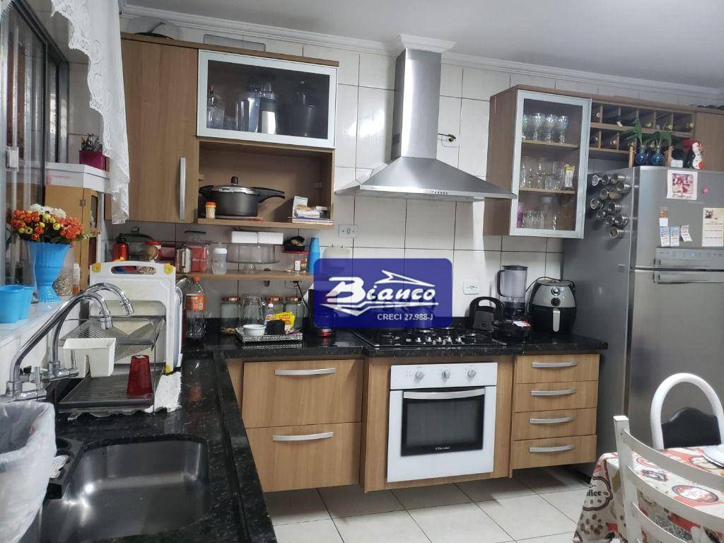 Sobrado à venda com 2 quartos, 137m² - Foto 8