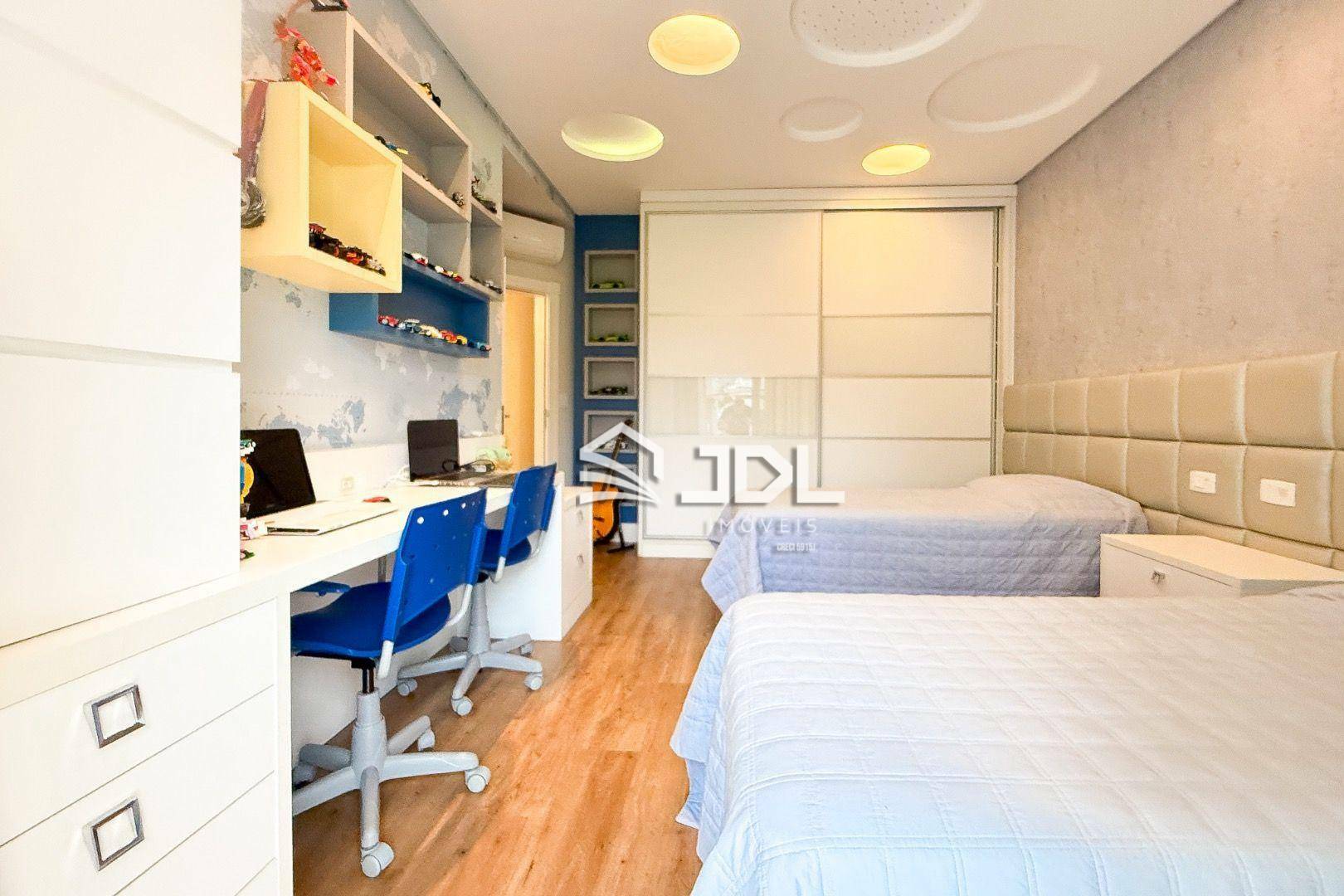 Casa de Condomínio à venda com 3 quartos, 356M2 - Foto 33