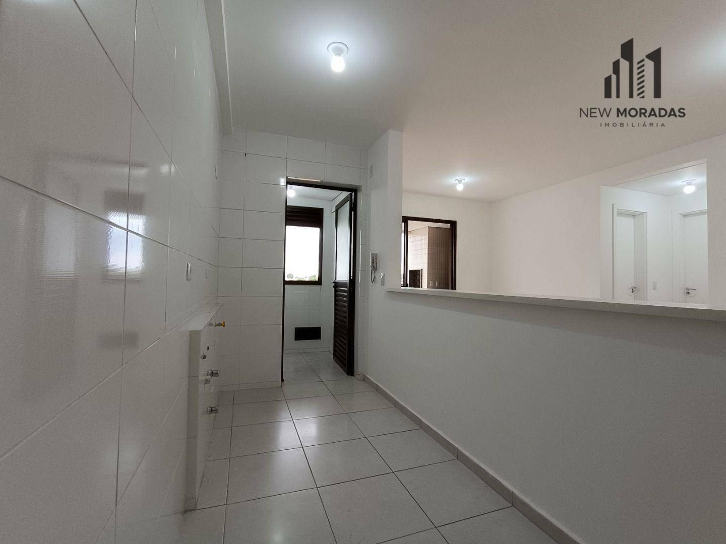 Apartamento à venda com 2 quartos, 72m² - Foto 3