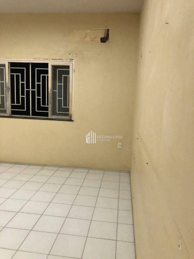 Casa de Condomínio à venda com 3 quartos, 200m² - Foto 14