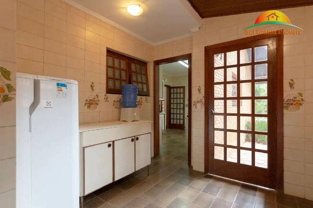 Casa de Condomínio à venda com 7 quartos, 500m² - Foto 30