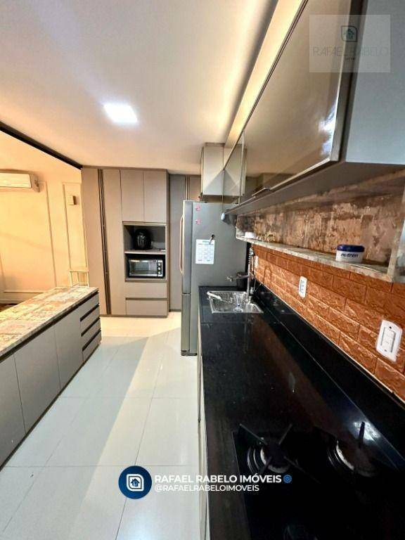 Casa à venda e aluguel com 3 quartos, 220m² - Foto 7