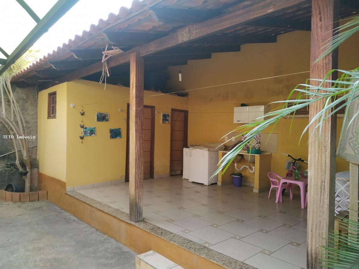 Casa à venda com 3 quartos, 250m² - Foto 21