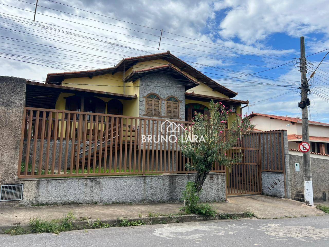 Casa, 4 quartos, 200 m² - Foto 2