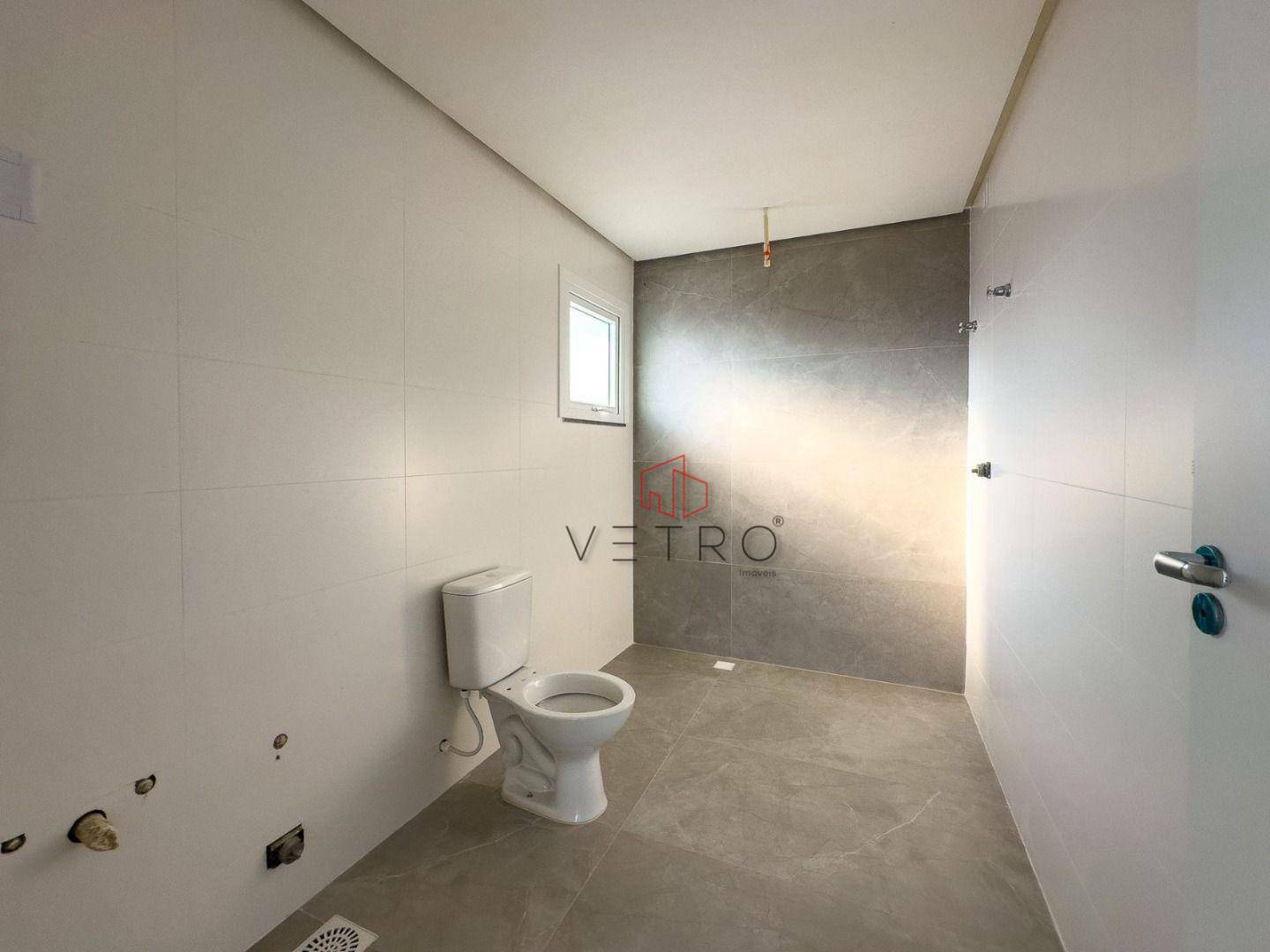 Apartamento à venda com 3 quartos, 144m² - Foto 9