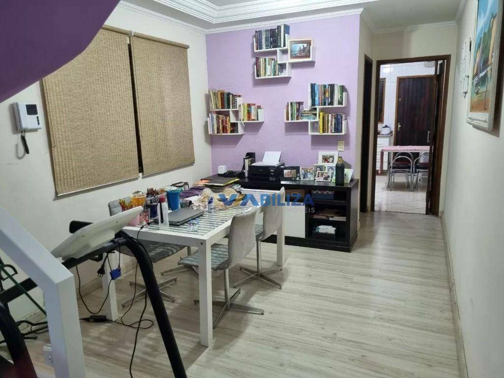 Sobrado à venda com 3 quartos, 150m² - Foto 4