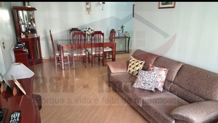 Apartamento à venda com 2 quartos, 64m² - Foto 15