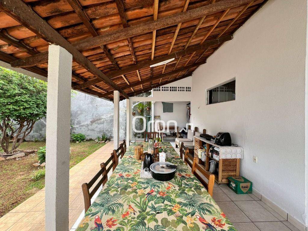 Casa à venda com 3 quartos, 110m² - Foto 4