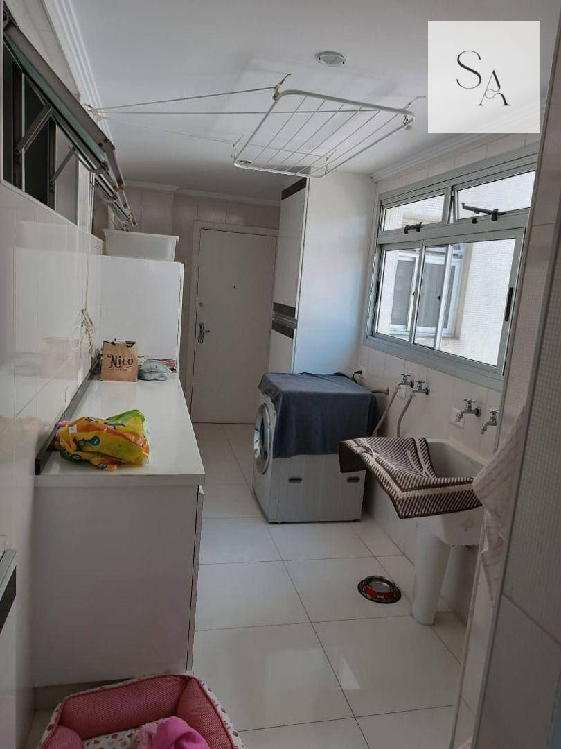 Apartamento à venda com 3 quartos, 215m² - Foto 11