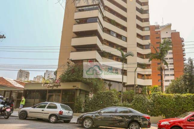 Apartamento à venda com 3 quartos, 240m² - Foto 38