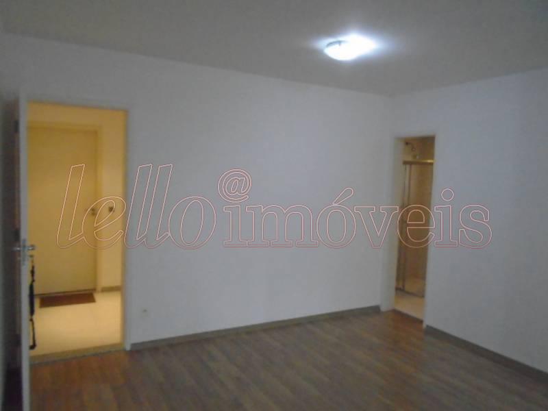 Apartamento para alugar com 2 quartos, 71m² - Foto 6