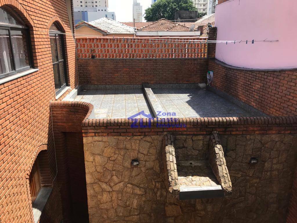 Sobrado à venda com 3 quartos, 240m² - Foto 26