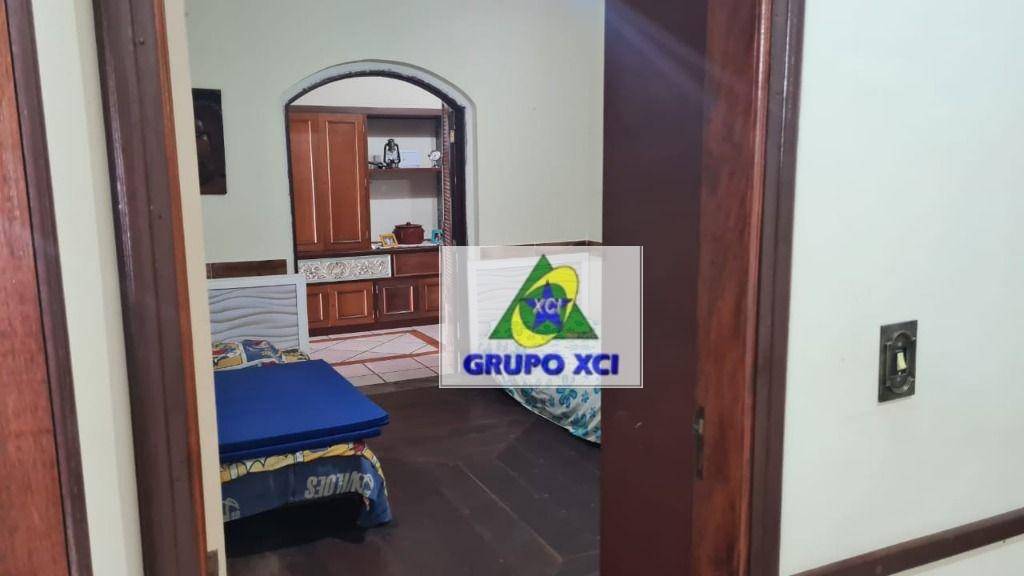 Chácara, 9 quartos, 2000 m² - Foto 15