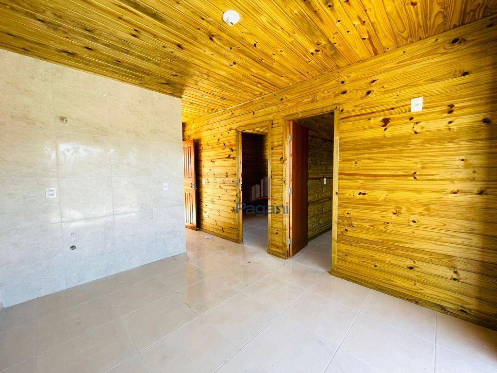 Casa, 2 quartos, 48 m² - Foto 2