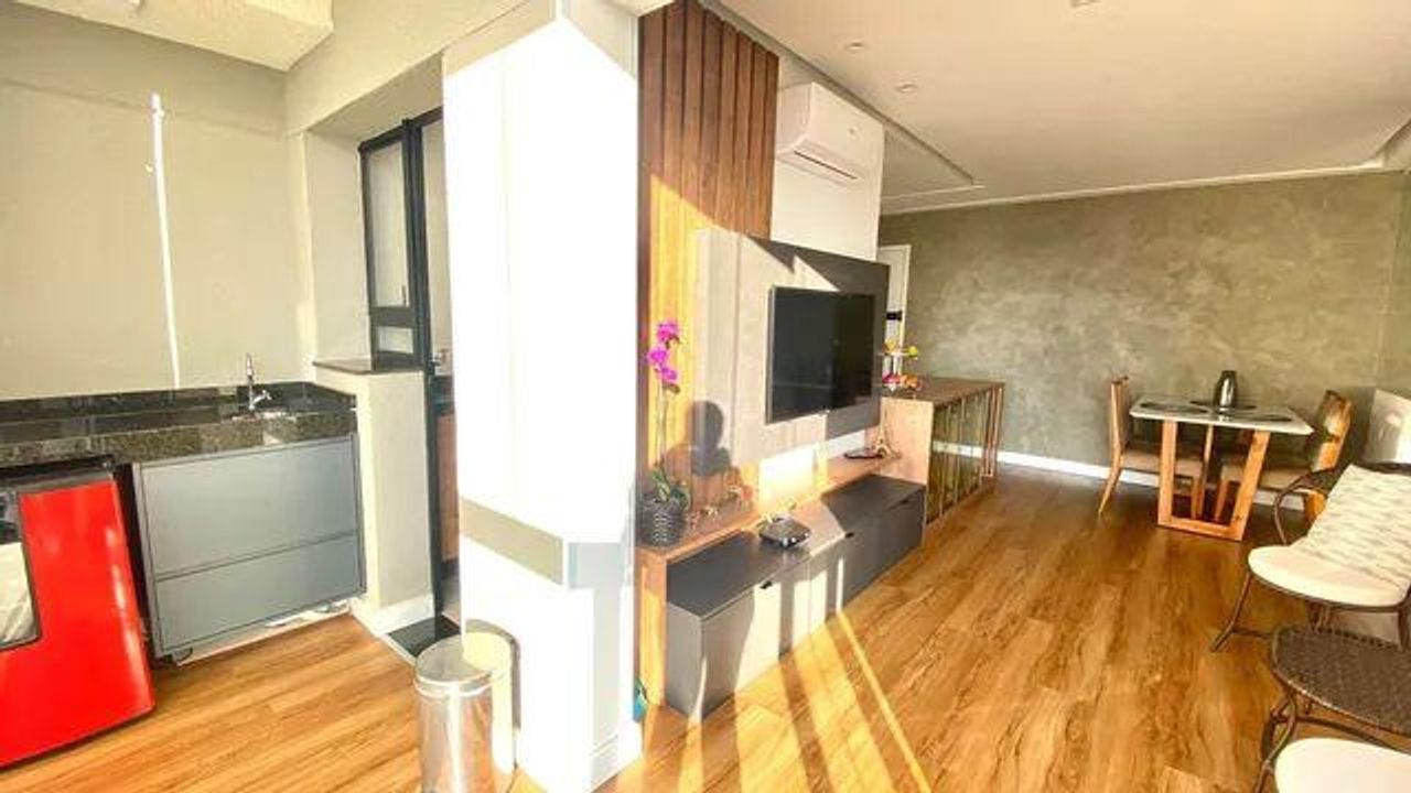 Apartamento à venda com 2 quartos, 62m² - Foto 2