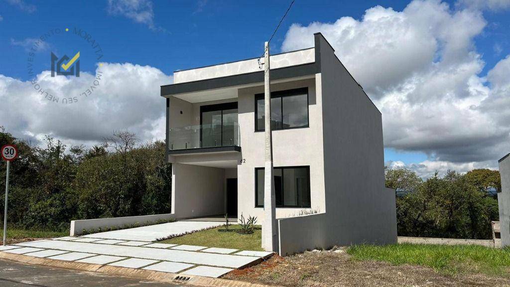 Casa de Condomínio à venda com 3 quartos, 224m² - Foto 1