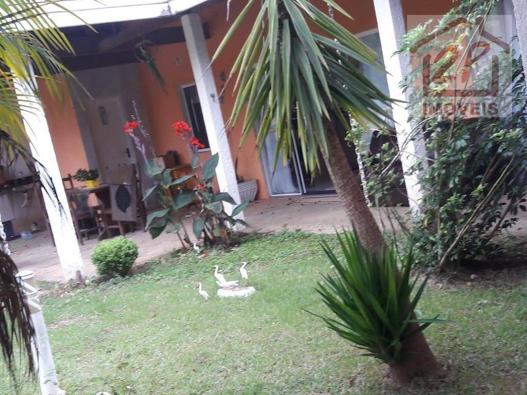 Casa de Condomínio à venda com 3 quartos, 310m² - Foto 2