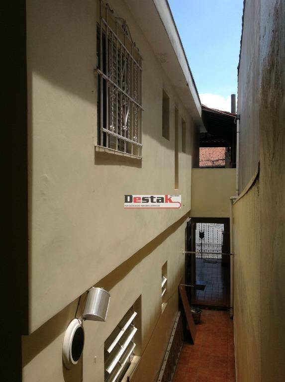 Sobrado à venda com 3 quartos, 195m² - Foto 10