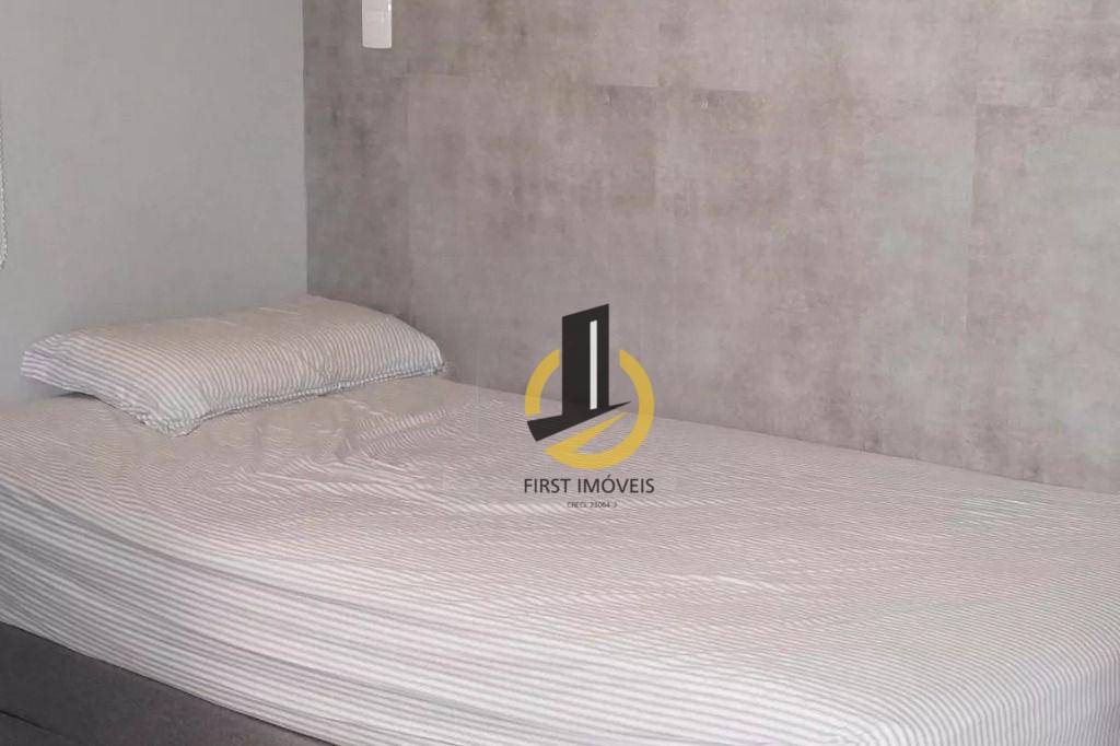 Apartamento à venda com 3 quartos, 142m² - Foto 14