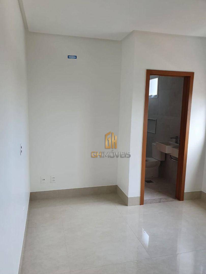 Apartamento à venda com 3 quartos, 154m² - Foto 9