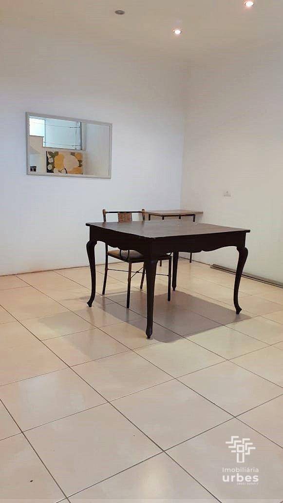 Casa à venda com 3 quartos, 184m² - Foto 4