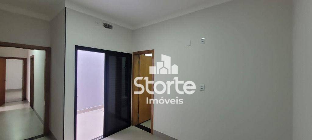 Casa à venda com 3 quartos, 150m² - Foto 11