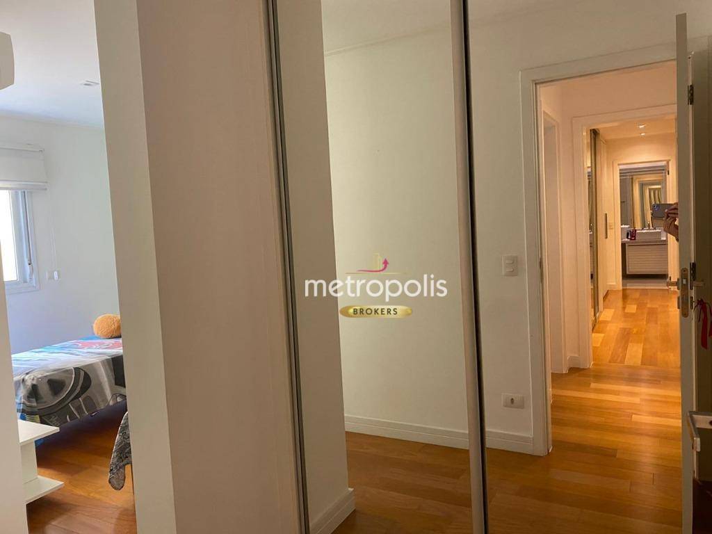 Apartamento à venda com 3 quartos, 240m² - Foto 6