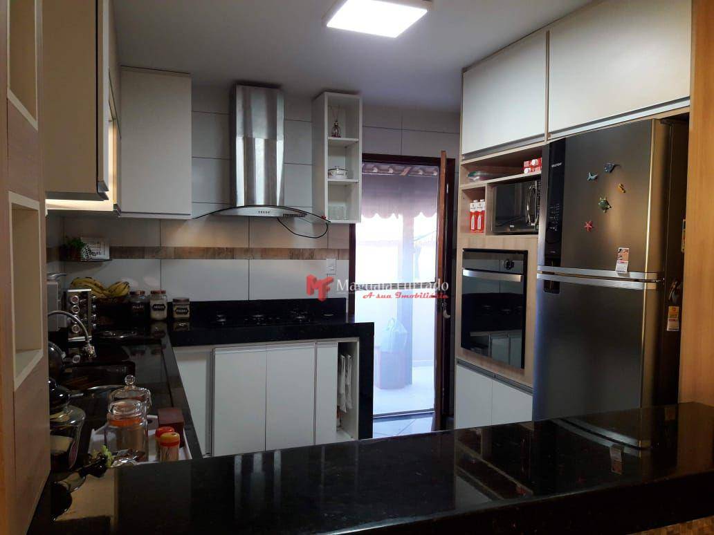 Casa à venda com 2 quartos, 81m² - Foto 11