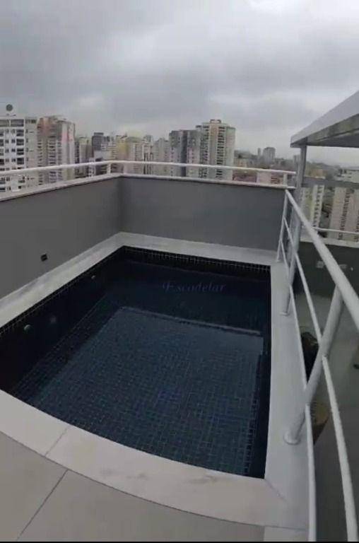 Cobertura à venda com 3 quartos, 185m² - Foto 2