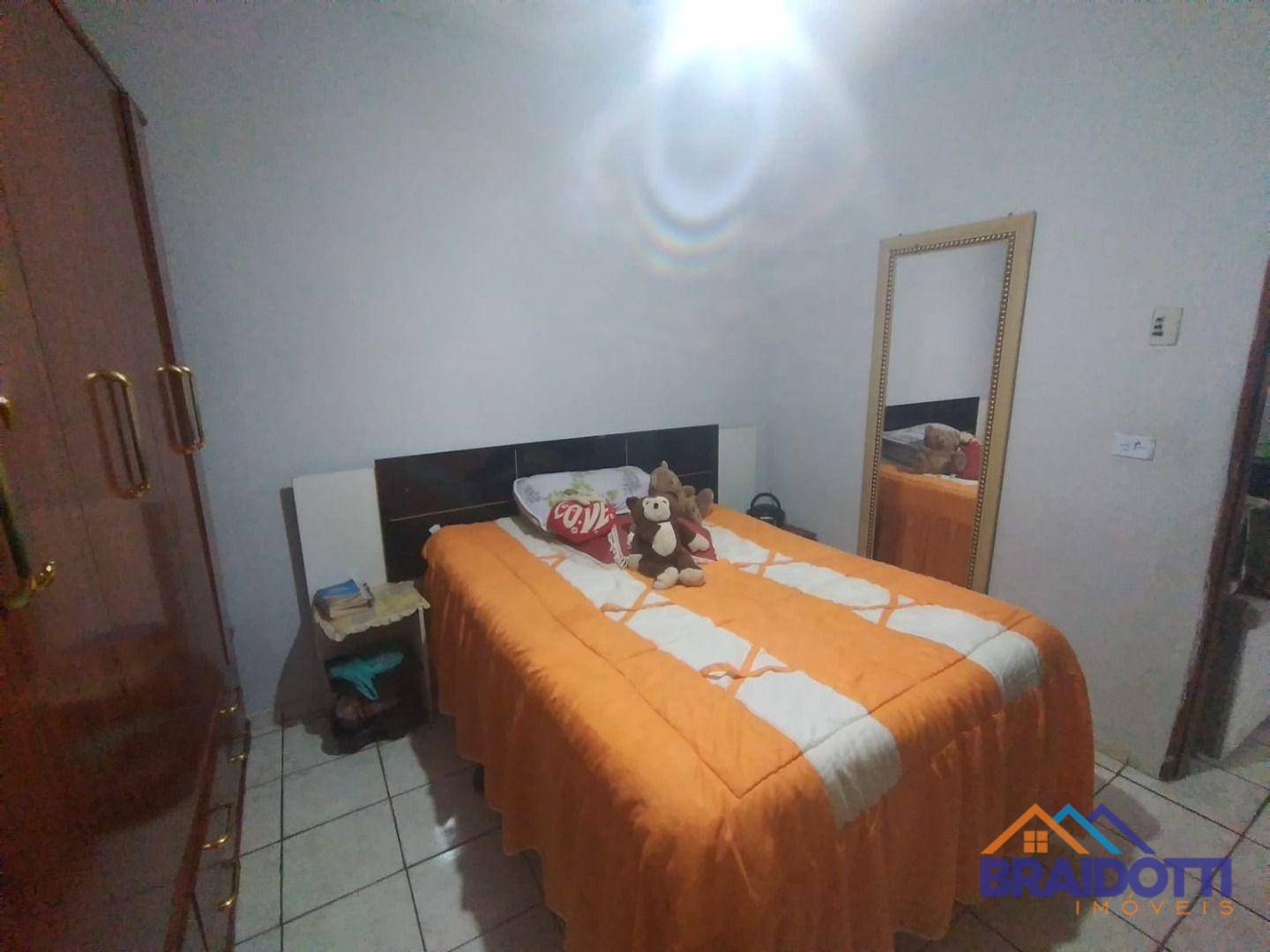 Casa à venda com 3 quartos, 200m² - Foto 18